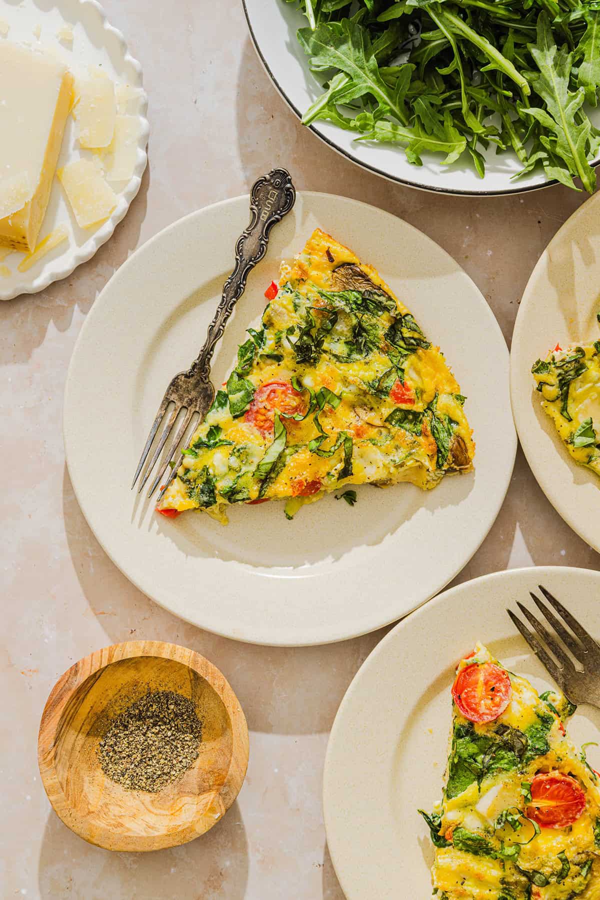 This Cottage Cheese Vegetable Frittata is a healthy, high-protein breakfast made with fluffy eggs, creamy cottage cheese, and fresh vegetables. Perfect for meal prep, brunch, or any easy weeknight dinner.
