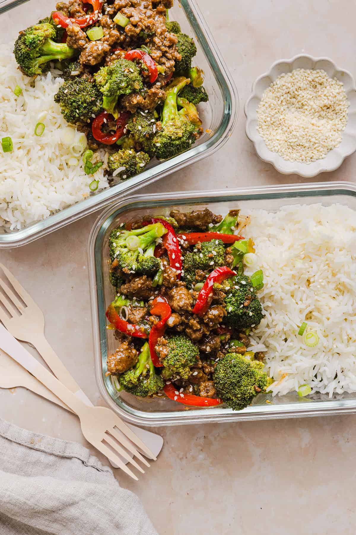 These Healthy Mongolian Ground Beef Bowls are quick, easy, and ready in just 20 minutes! Made with a sweet and savory sauce, this high-protein dinner is perfect for busy weeknights or meal prep.