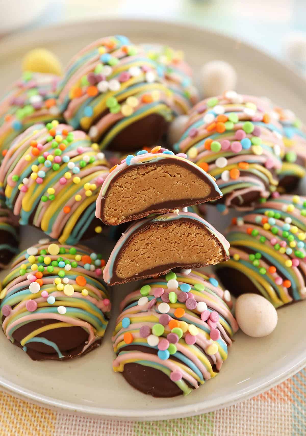 These Healthy Chocolate Peanut Butter Eggs are an easy no-bake Easter treat made with just a few simple ingredients! A healthier version of Reese's eggs that are gluten-free and refined sugar-free!